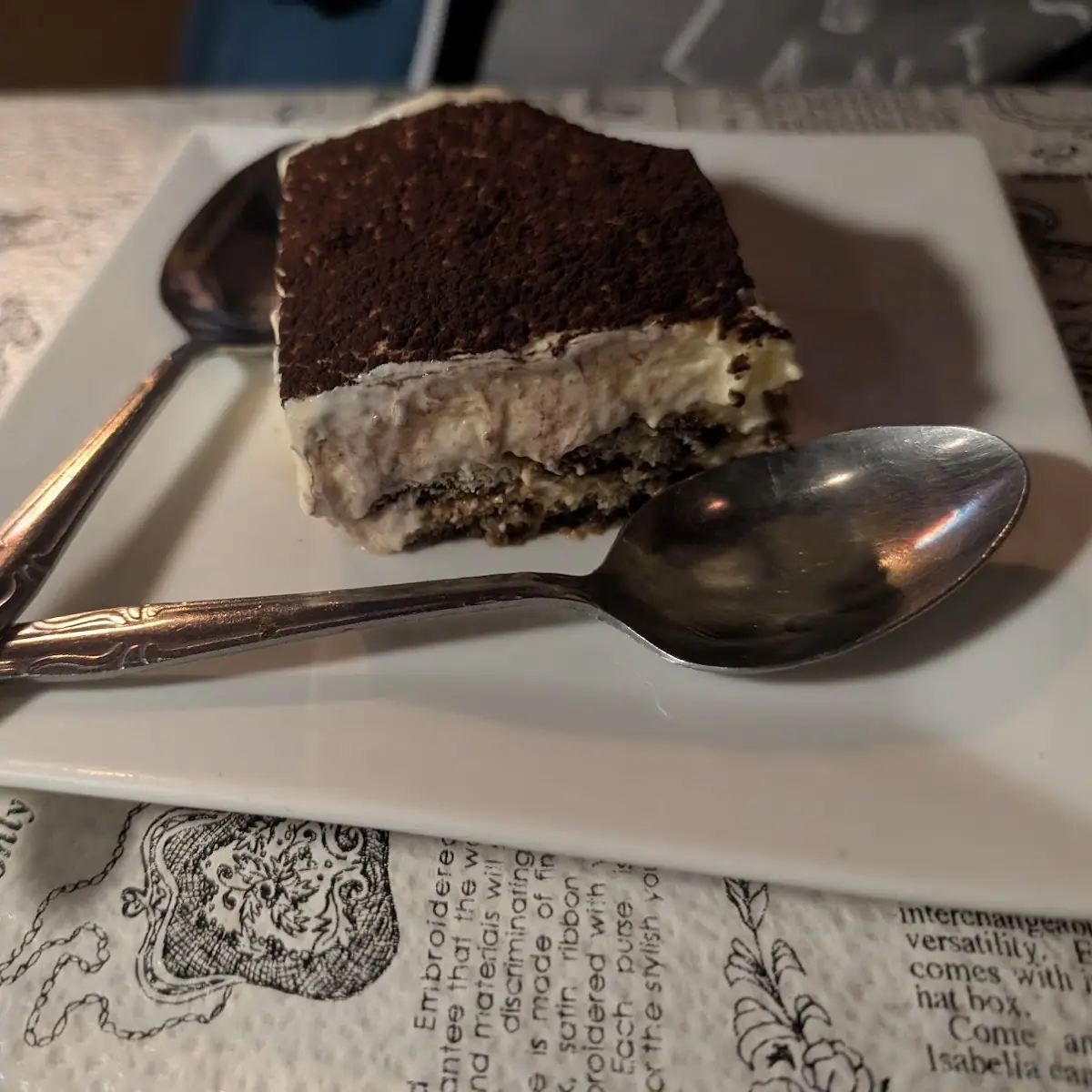 Tiramisu Cake