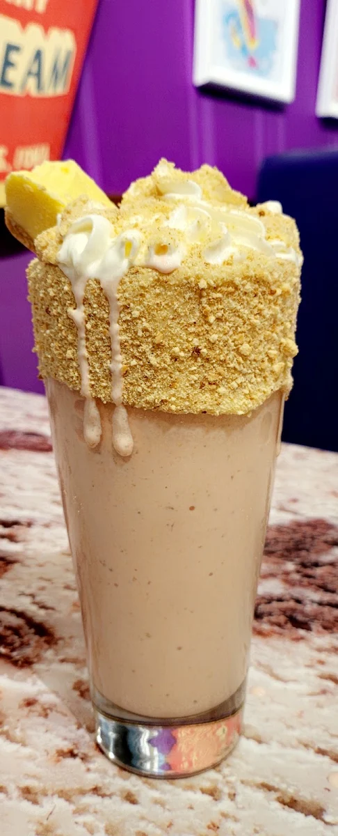 Strawberry Cheesecake Shake