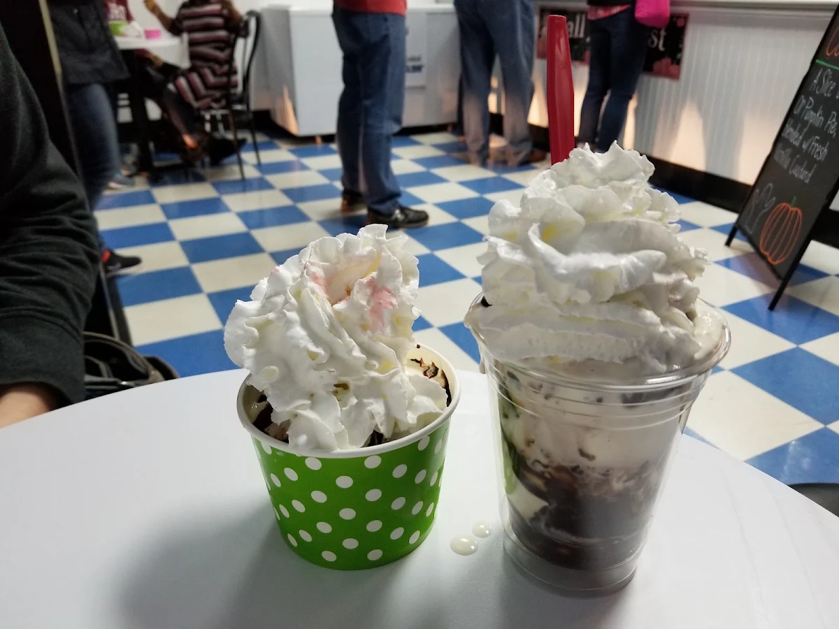 Brownie Sundae and Parfait Sundae