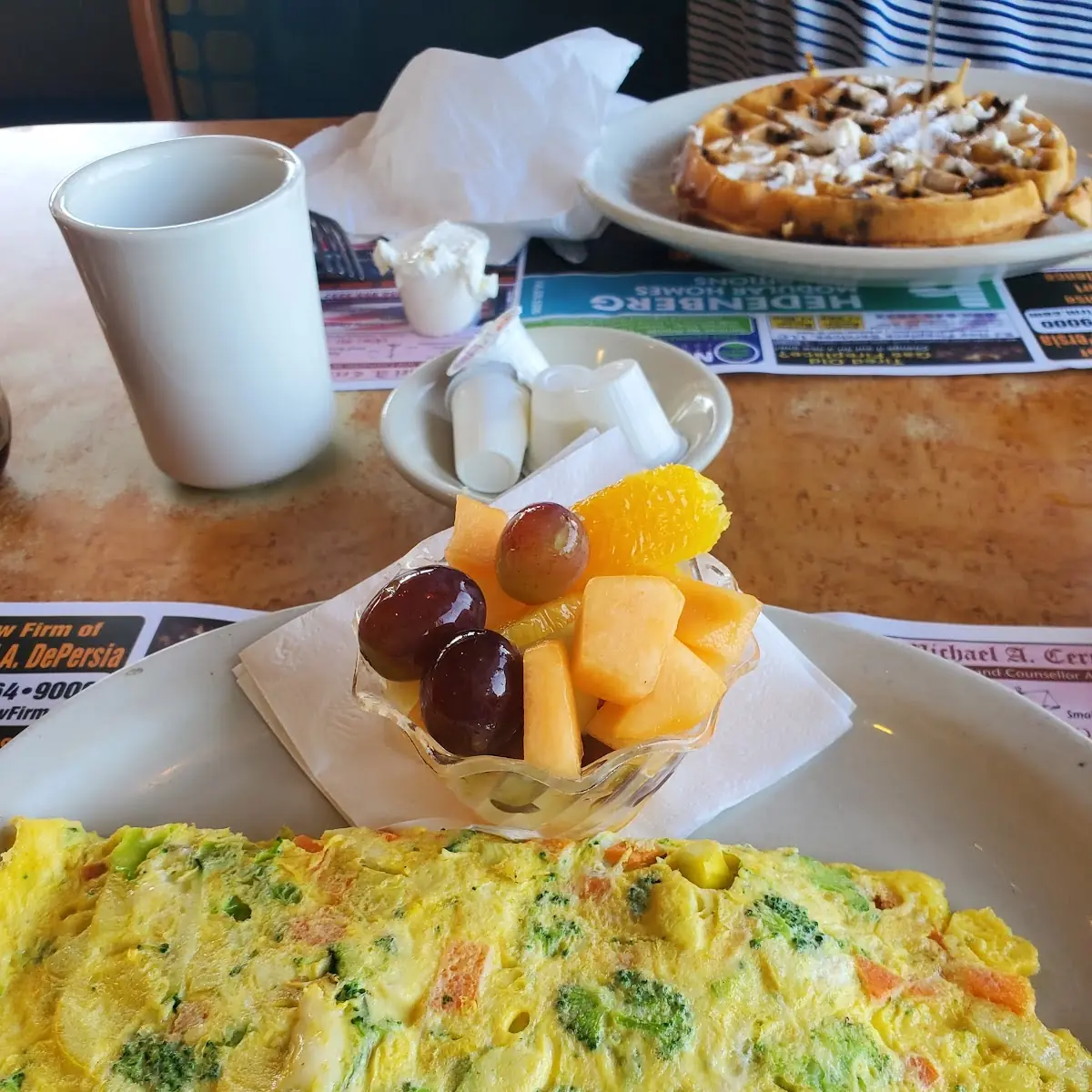 Veggie Ommet with Provolone and Fruit Cup