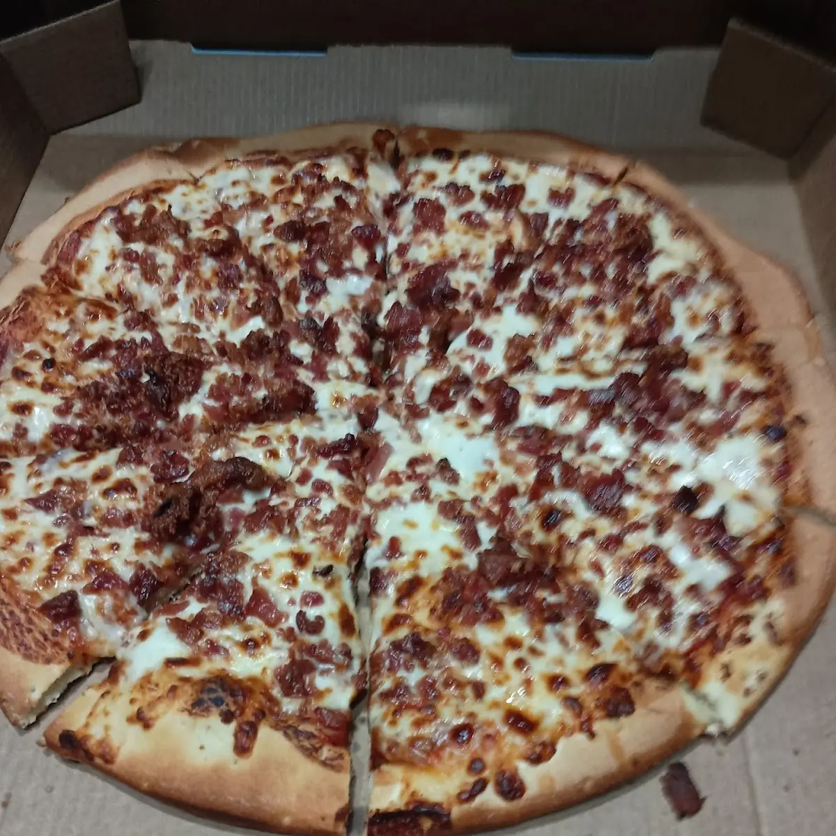 Bacon & Cheese Pizza