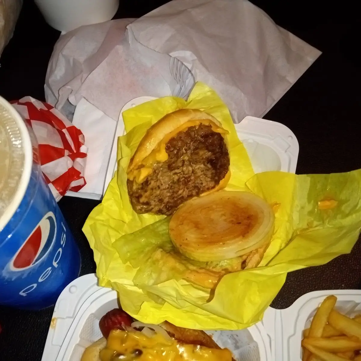 Cheeseburger Deluxe