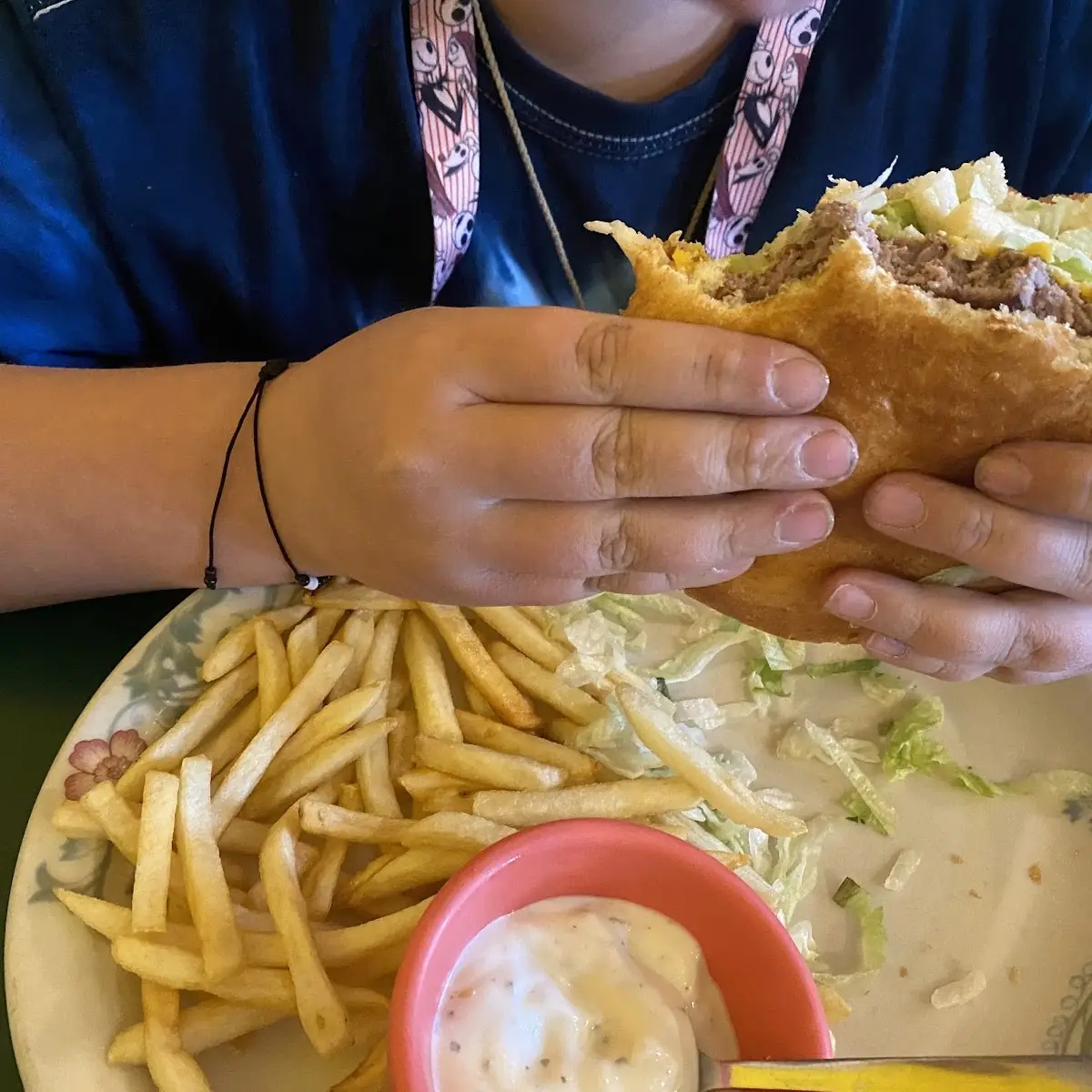 Kids Cheeseburger