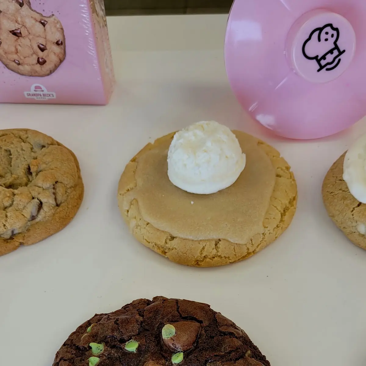 Mint Chocolate Chip Cookies