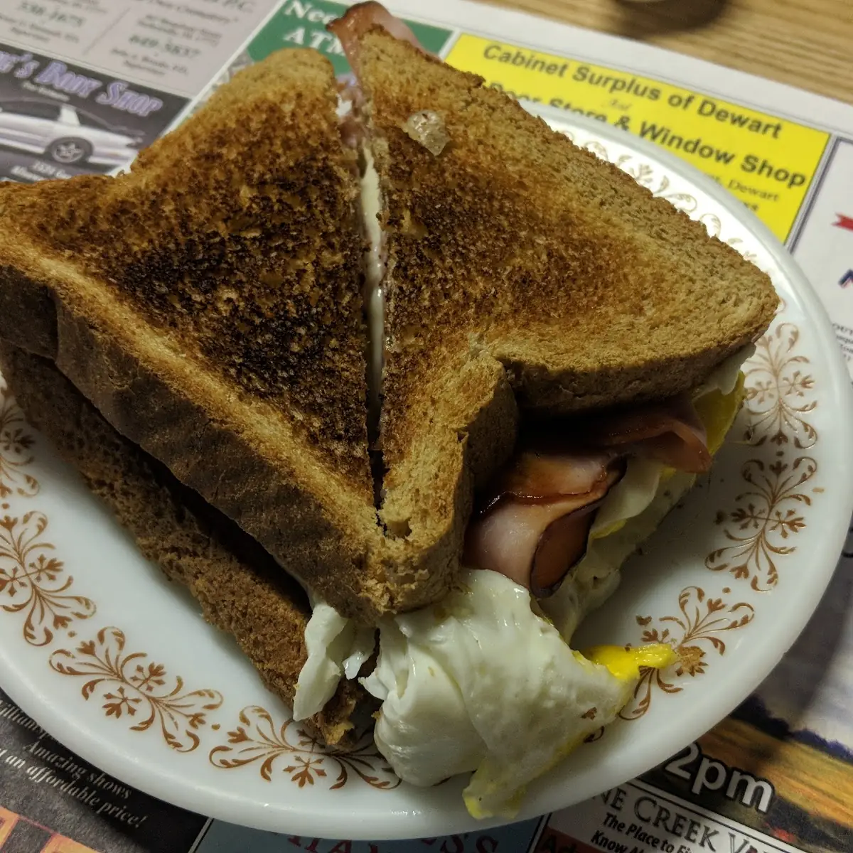 Egg Sandwich on Wheat Toast