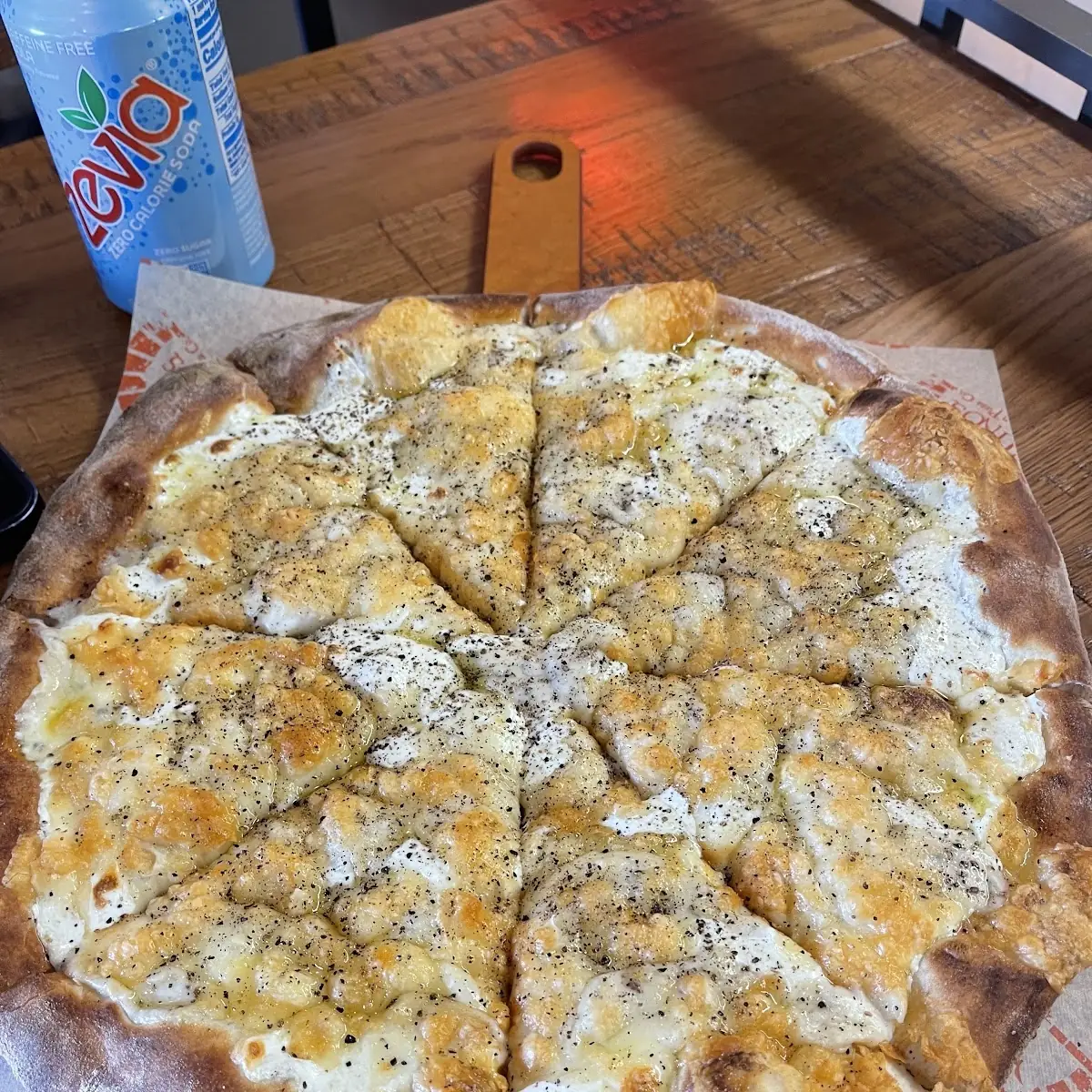 Cacio E Pepe Pizza