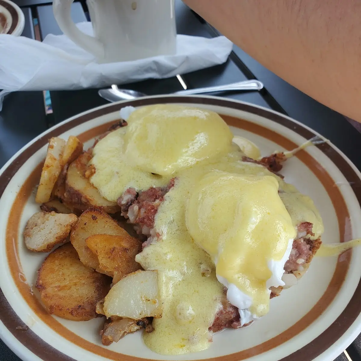 Crab Cake Benedict