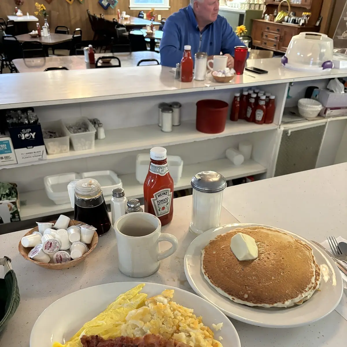 Two Eggs 2 Bacon 2 Small Pancakes
