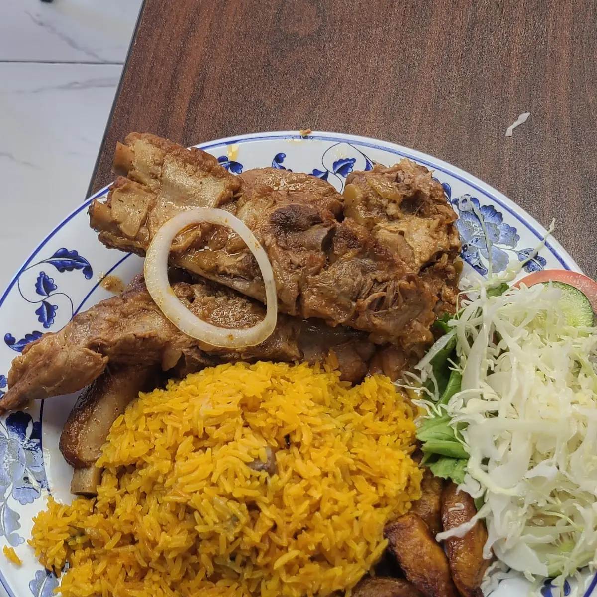 Arroz Amarillo Con Costillas de Cerdo