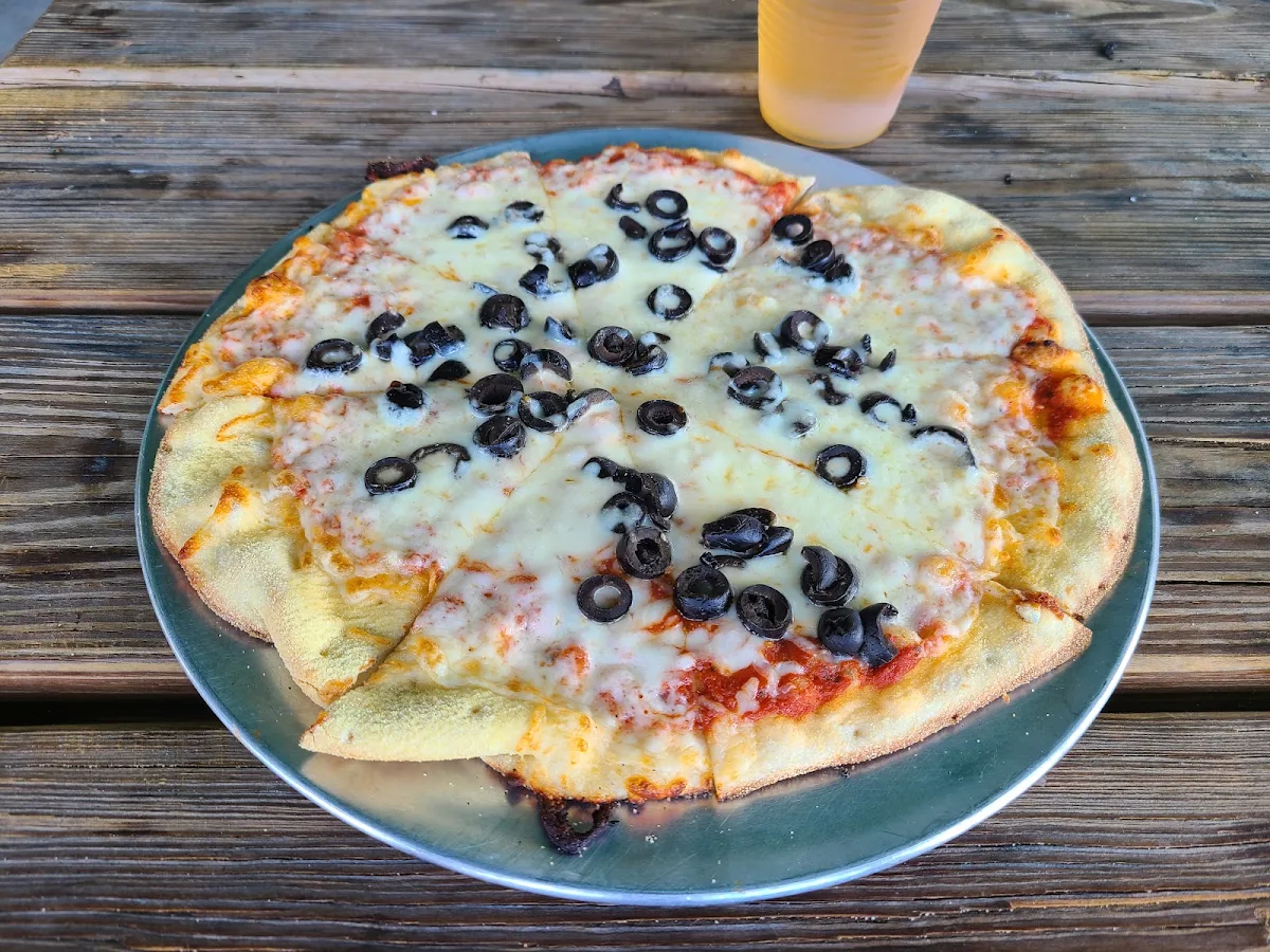 Black Olive & Cheese Pizza