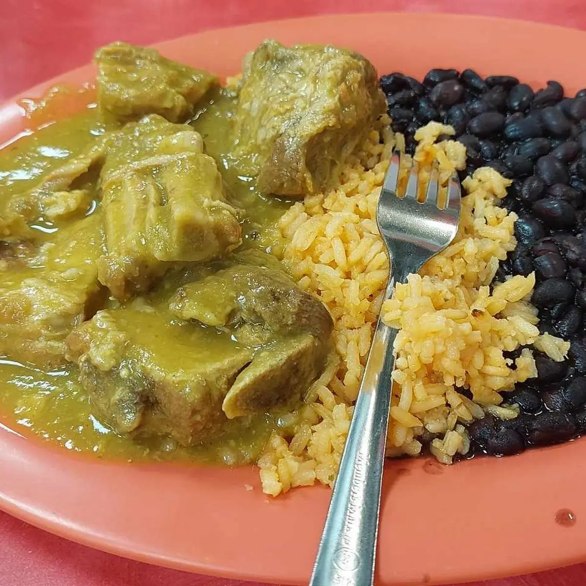 Costillas de Puerco En Salsa Verde