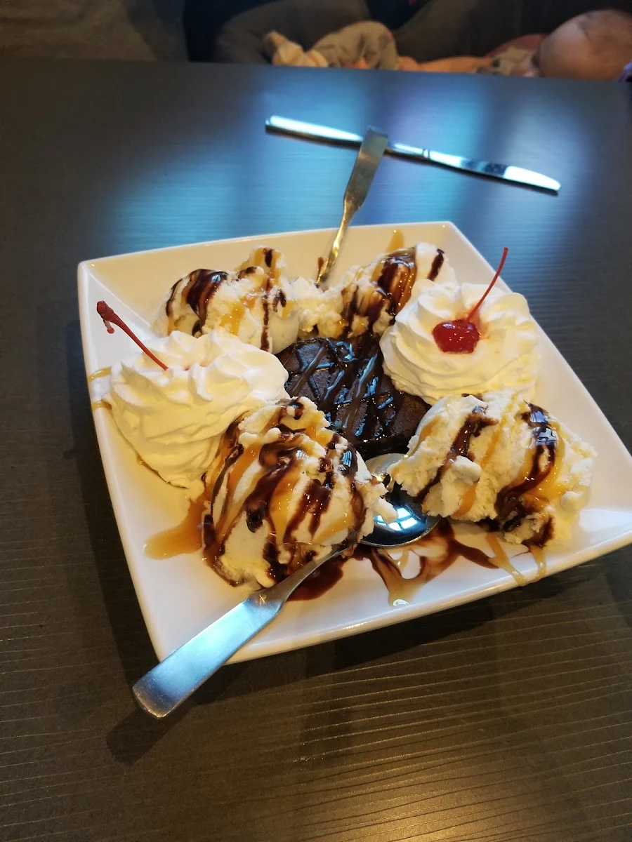 Brownie Sundae