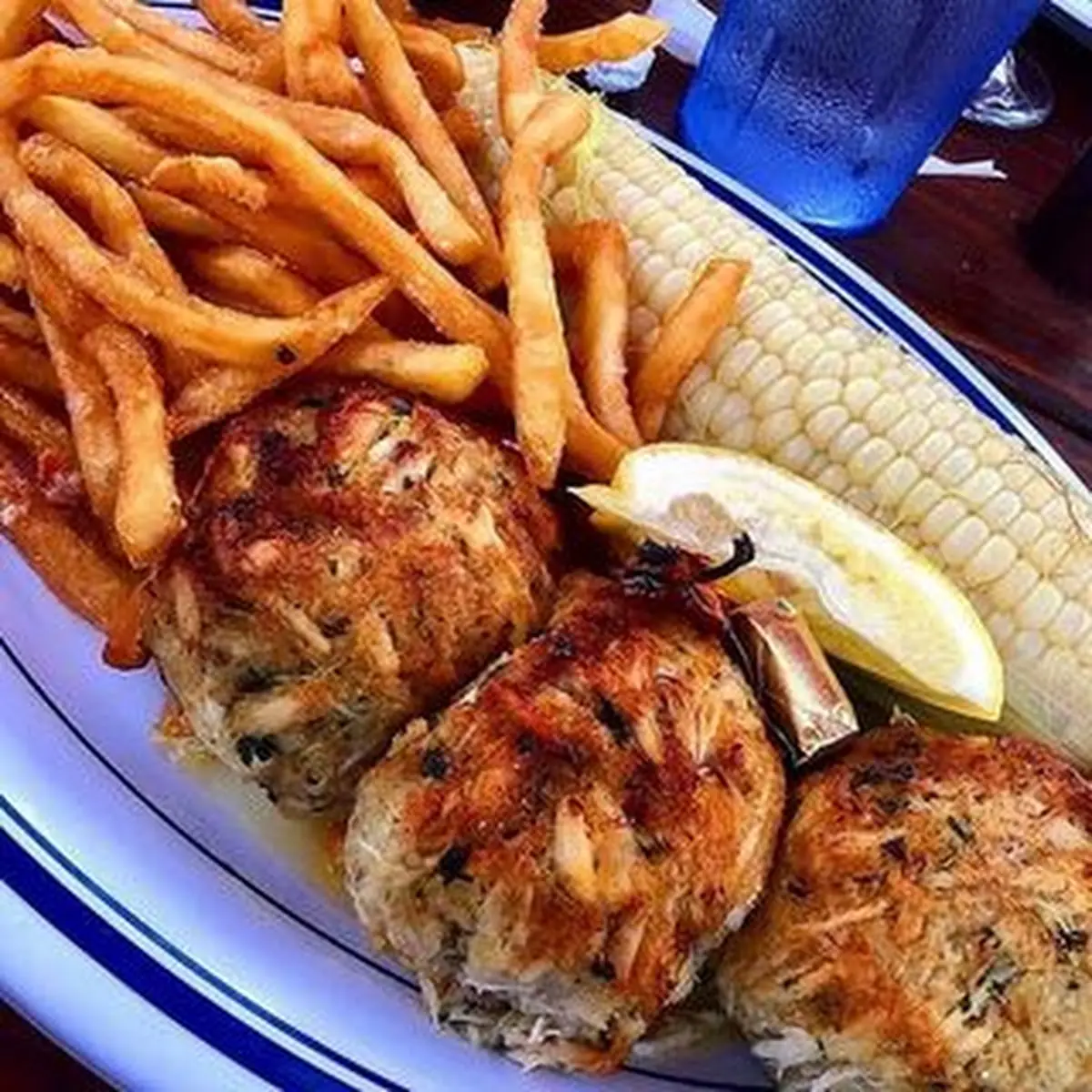 Fried Crab Cake Platter