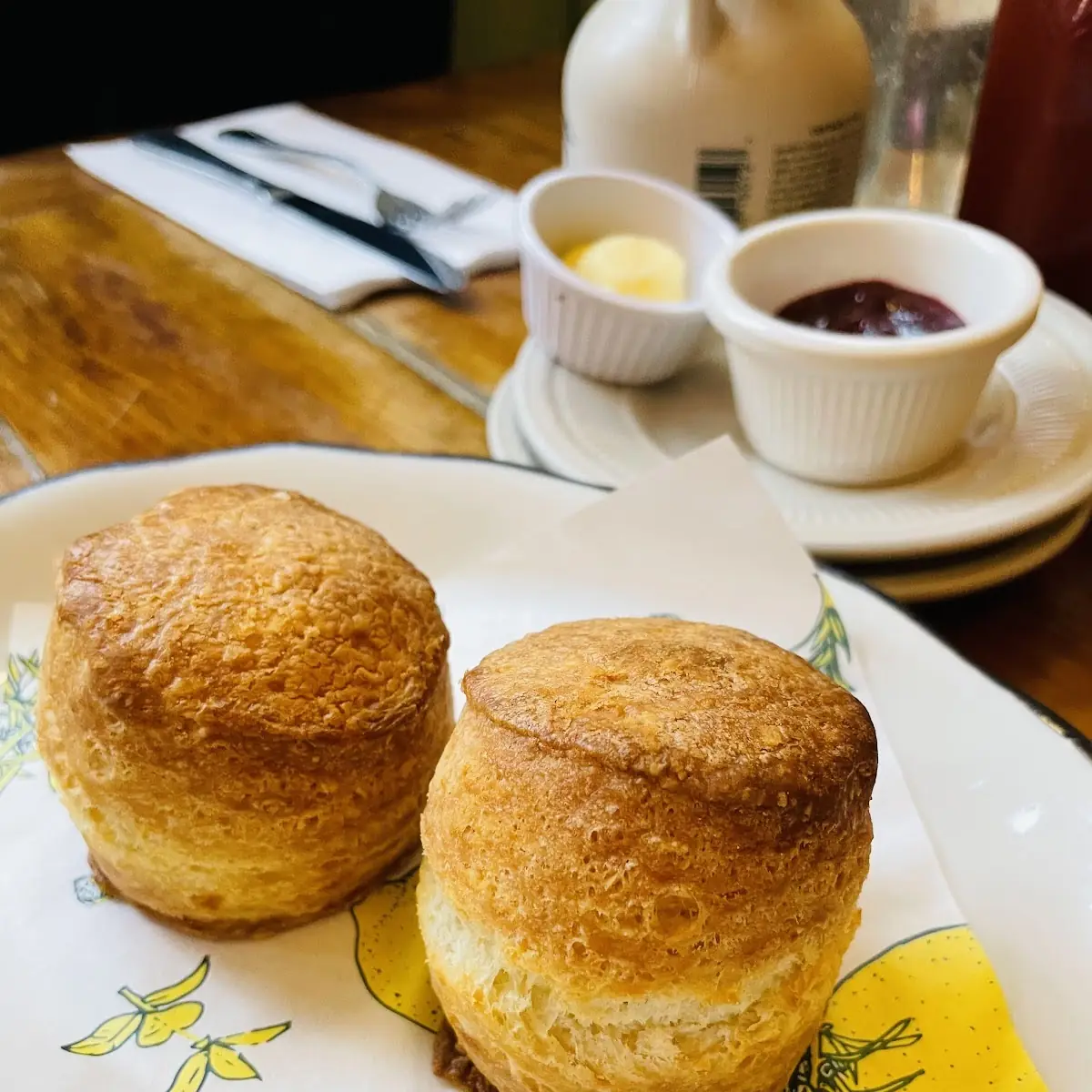 Flaky Buttermilk Biscuits