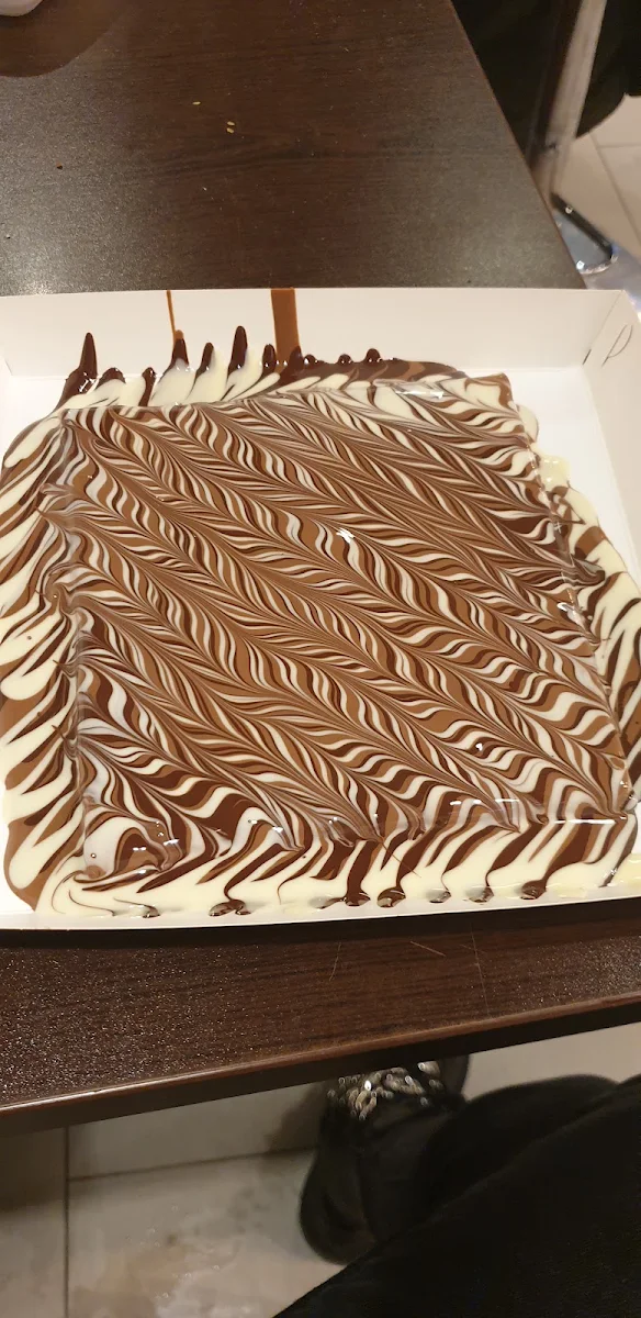 Triple Chocolate Crepe, Melt n dip