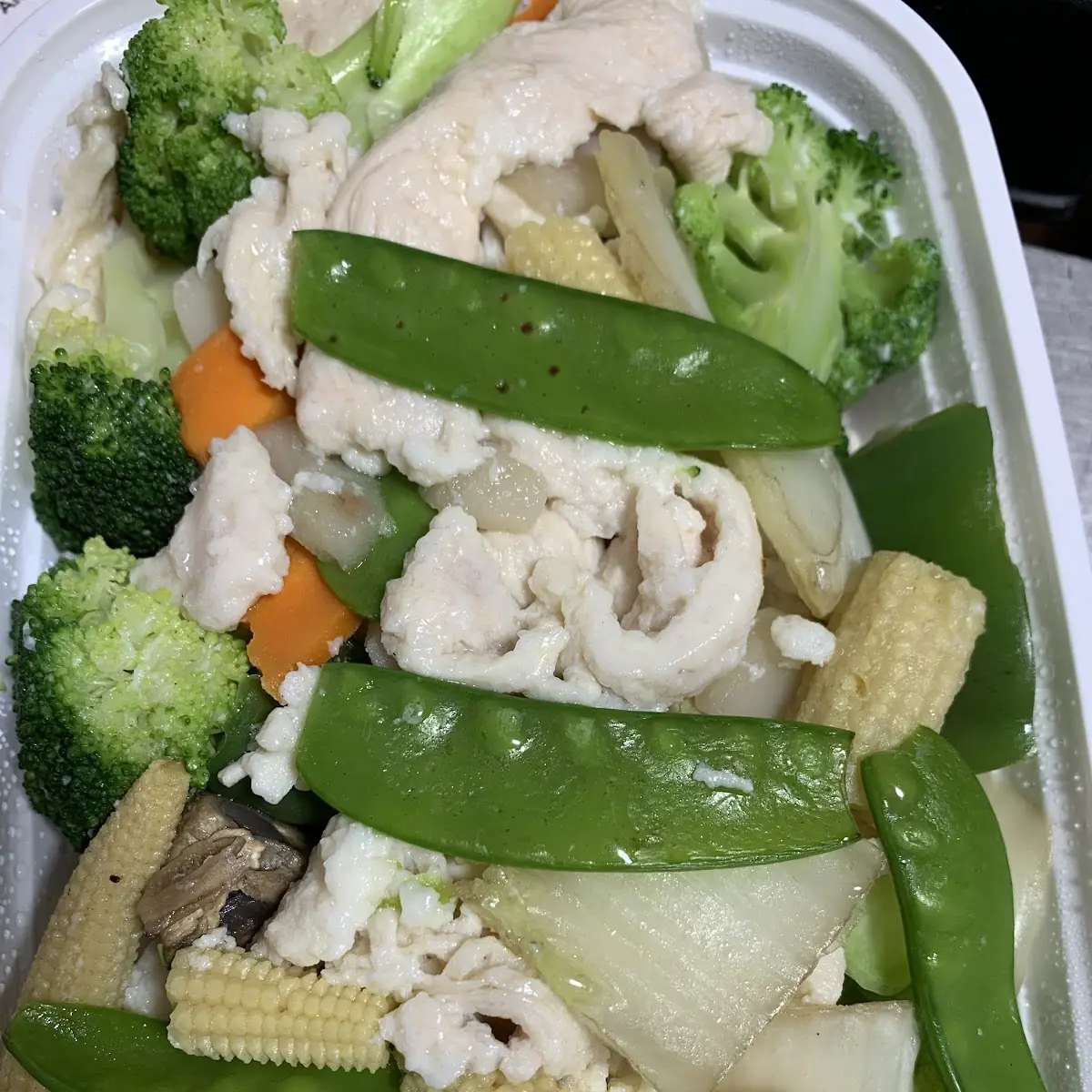 Steamed Chicken with Mixed Veg