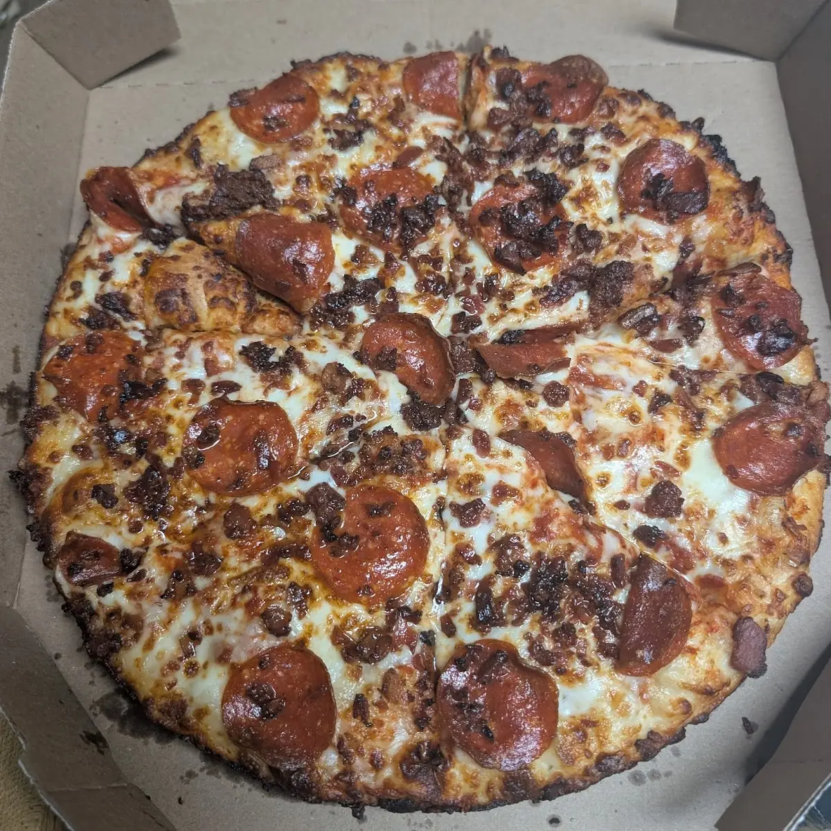 Medium Pan Pizza Pepperoni and Bacon