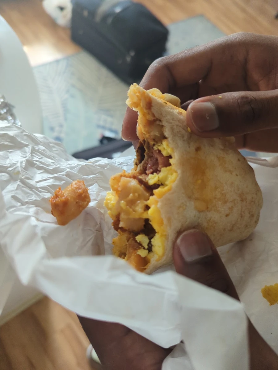 Breakfast Burrito w Bacon