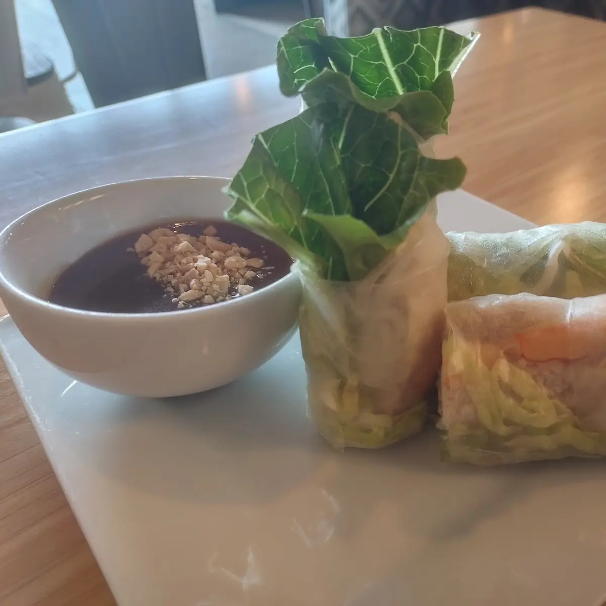R10. Grilled Beef Short Ribs, Shrimps & Egg Roll