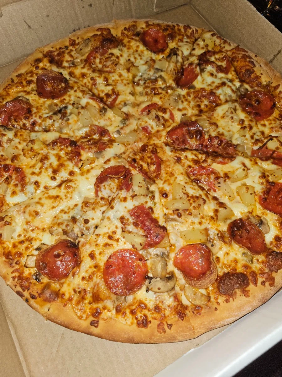 Double Pepperoni Pizza, Lugano Pizza