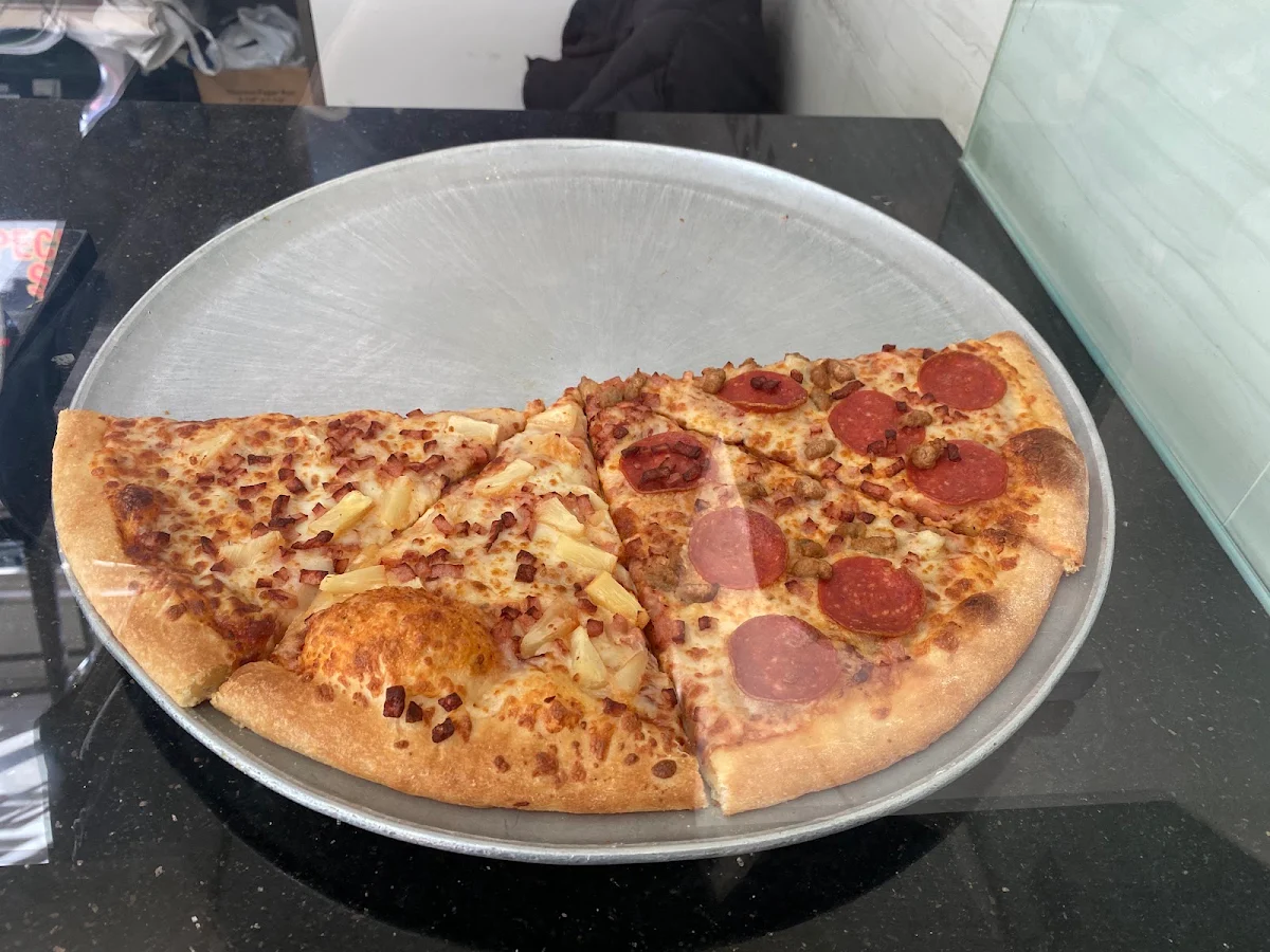 Highlights, Lugano Pizza