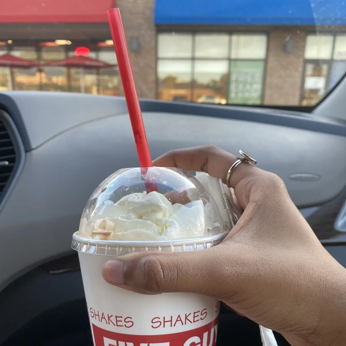 Five Guys Style