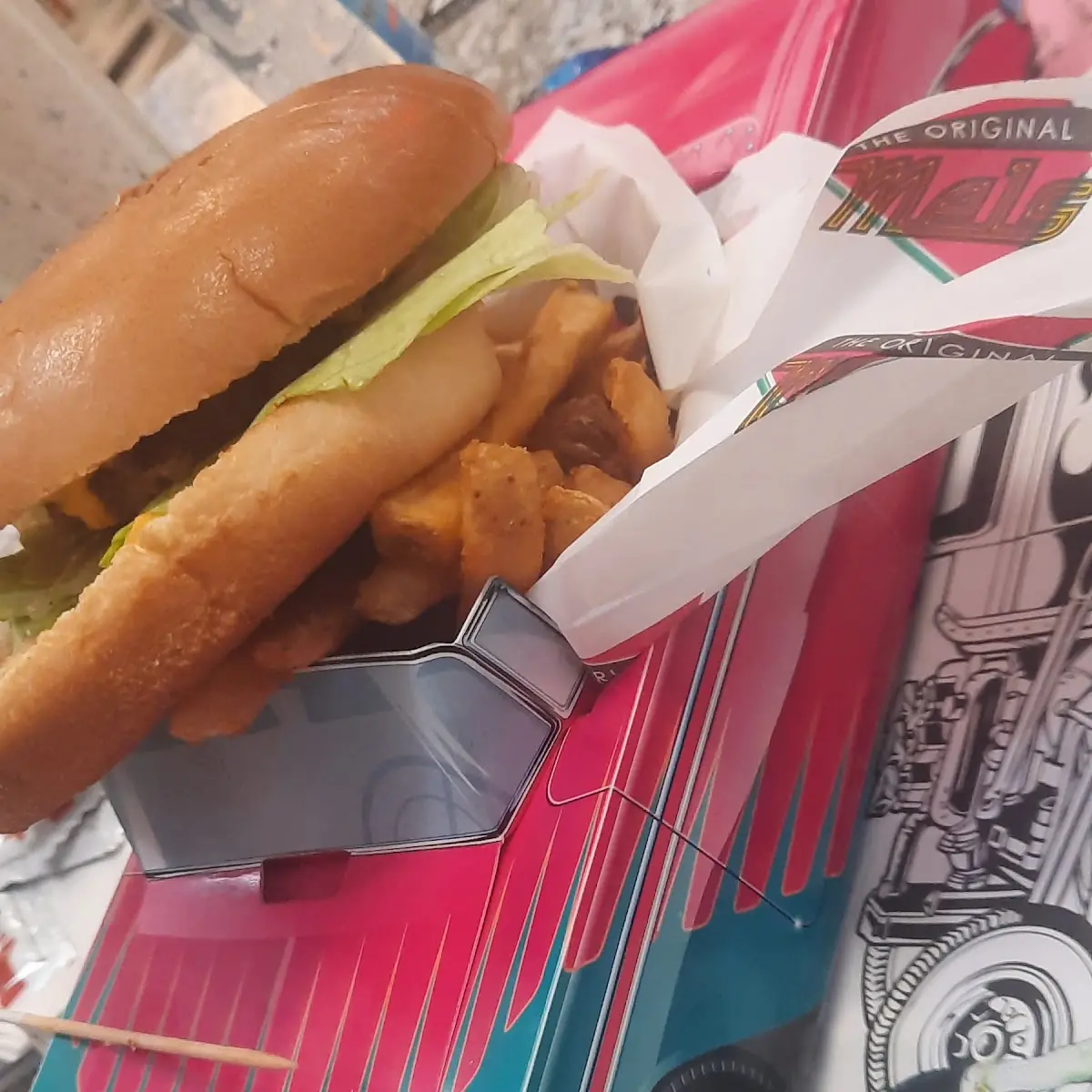 Kids Cheeseburger
