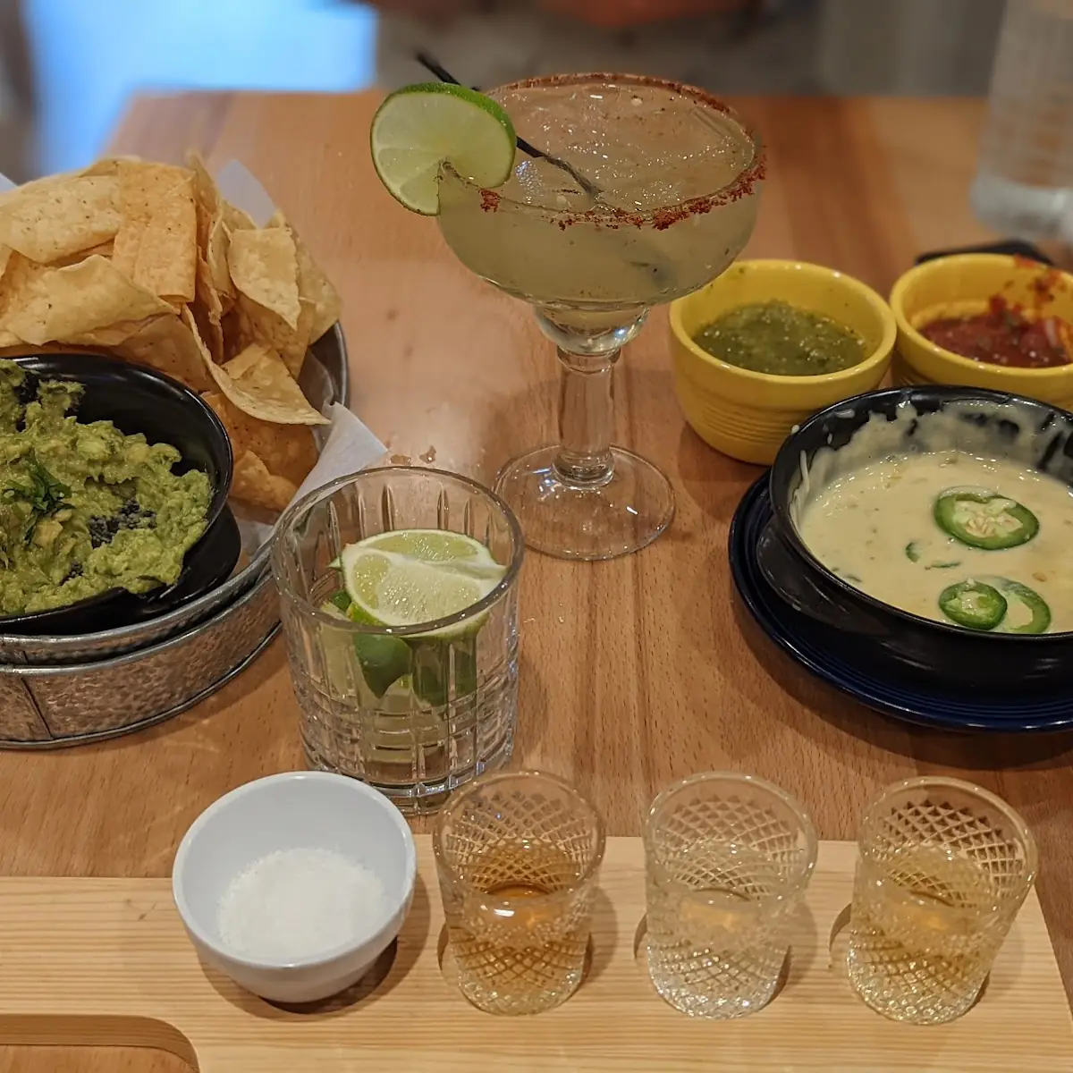Guacamole GF V House - Made Chips