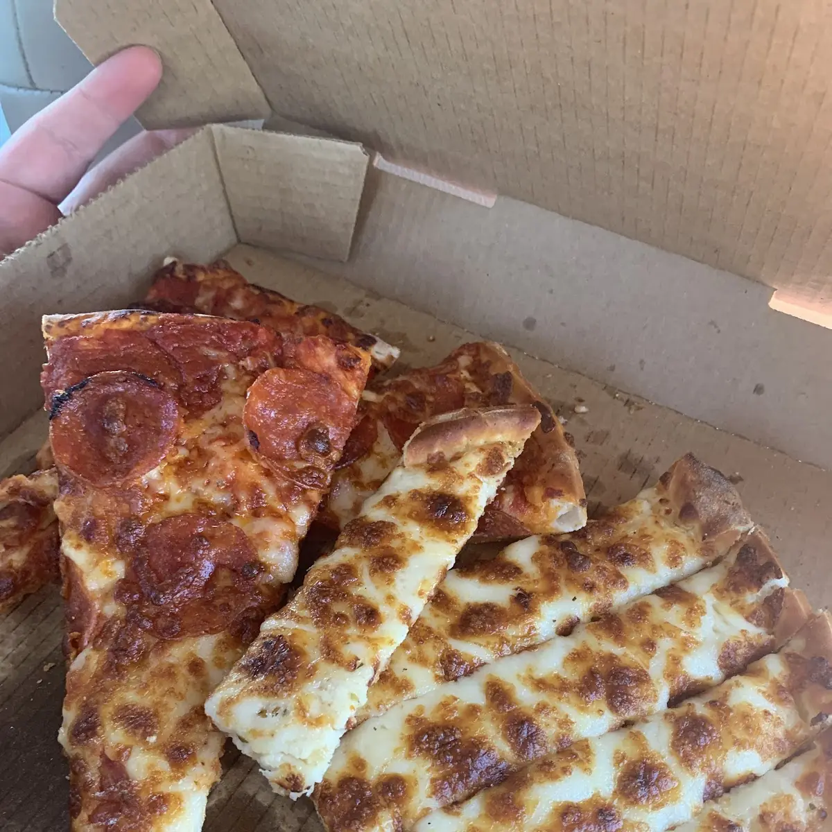 Pepperoni Pizza and Cheesy Bread
