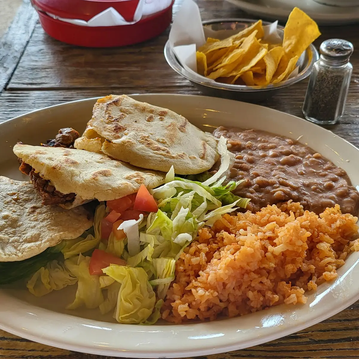 Gordita Plate