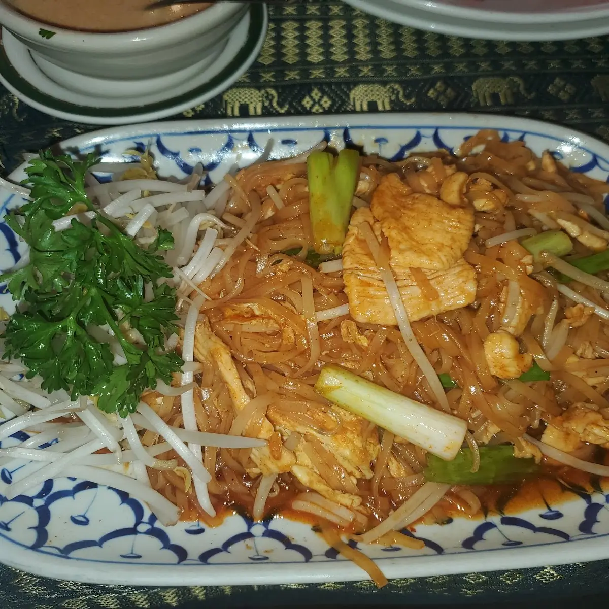 Chicken Pad Thai