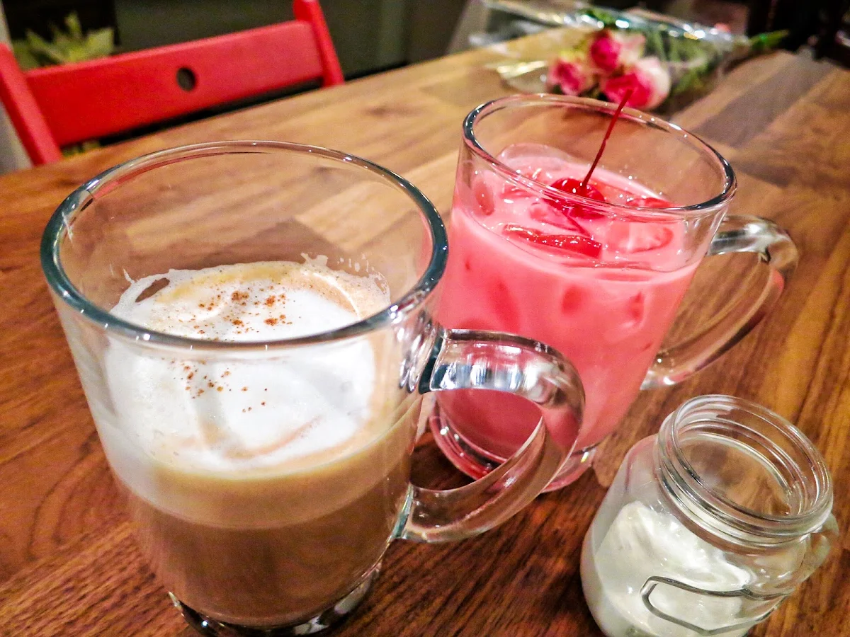 Strawberry Latte