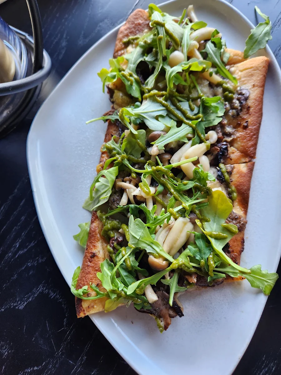 Mushroom Flatbread Pizza