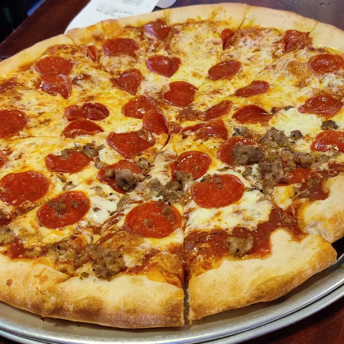Sausage & Pepperoni Pizza