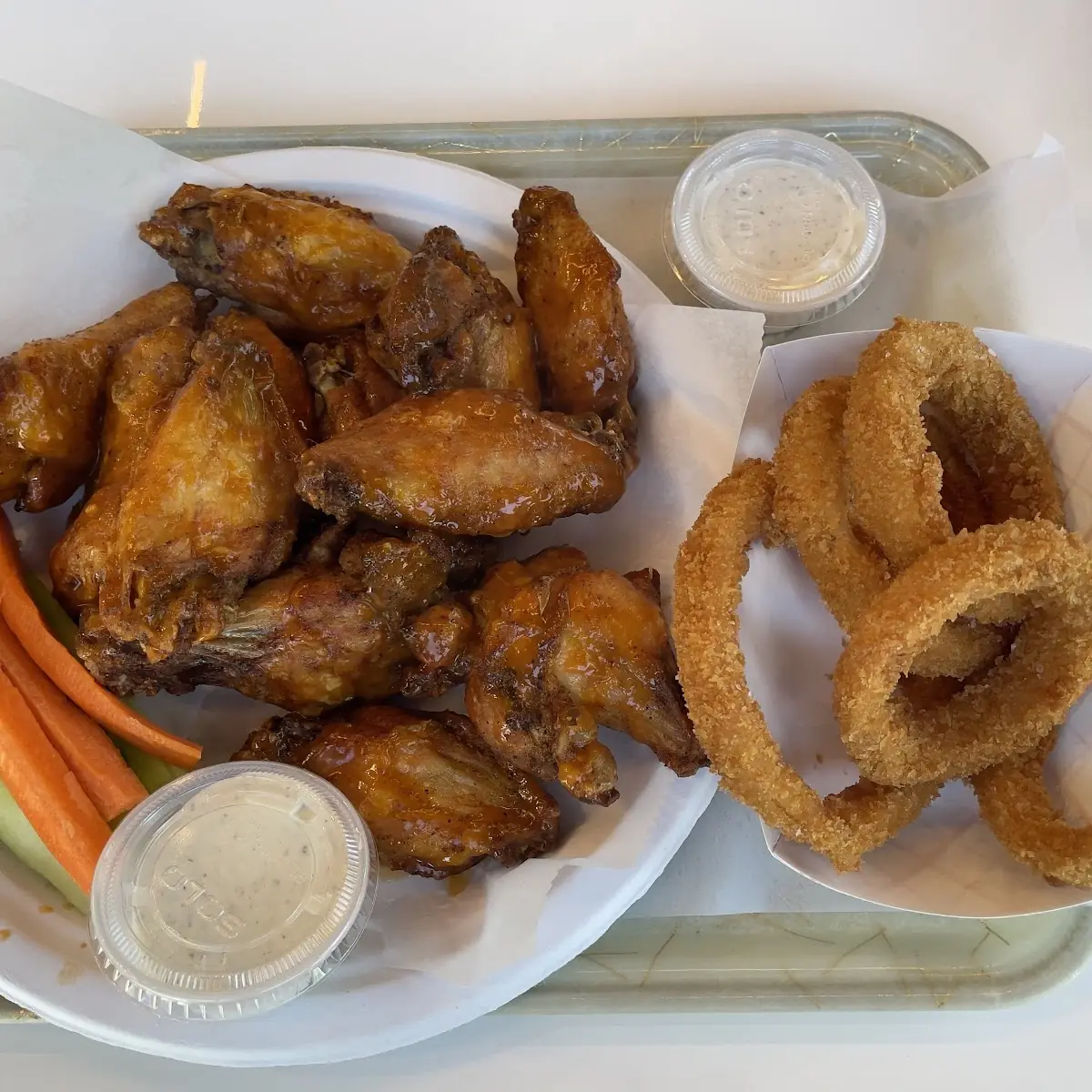 Buffalo Wings Combo Sub'Ed Onion Rings