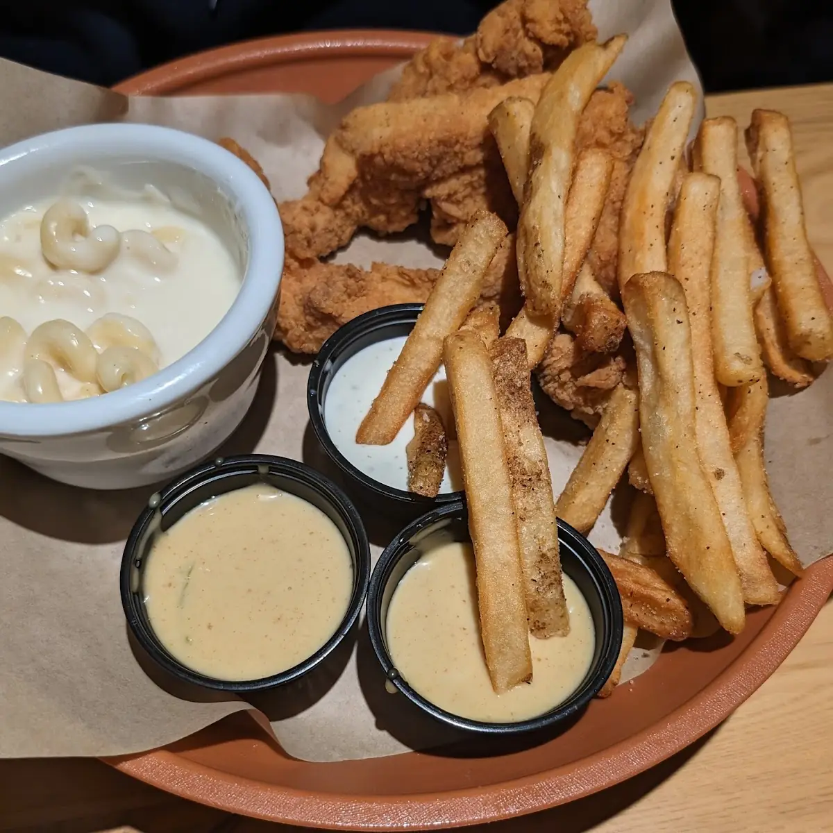 Bottomless Chips Soup & Side Salad