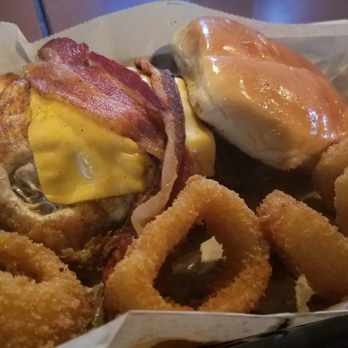 Bacon Cheeseburger-Dilla