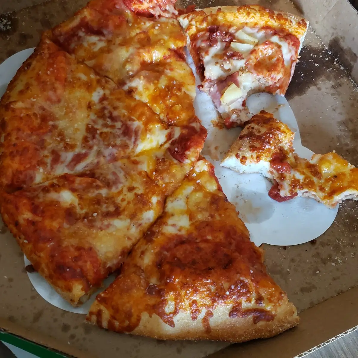 Cheess Pizza