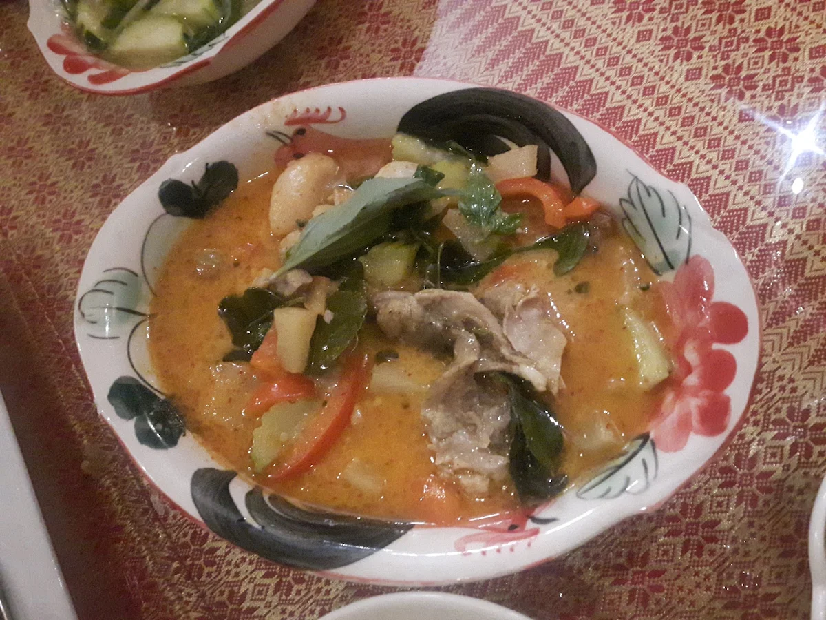 BBQ Duck Red Curry