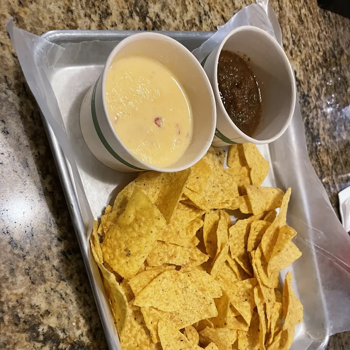 Chips & Queso