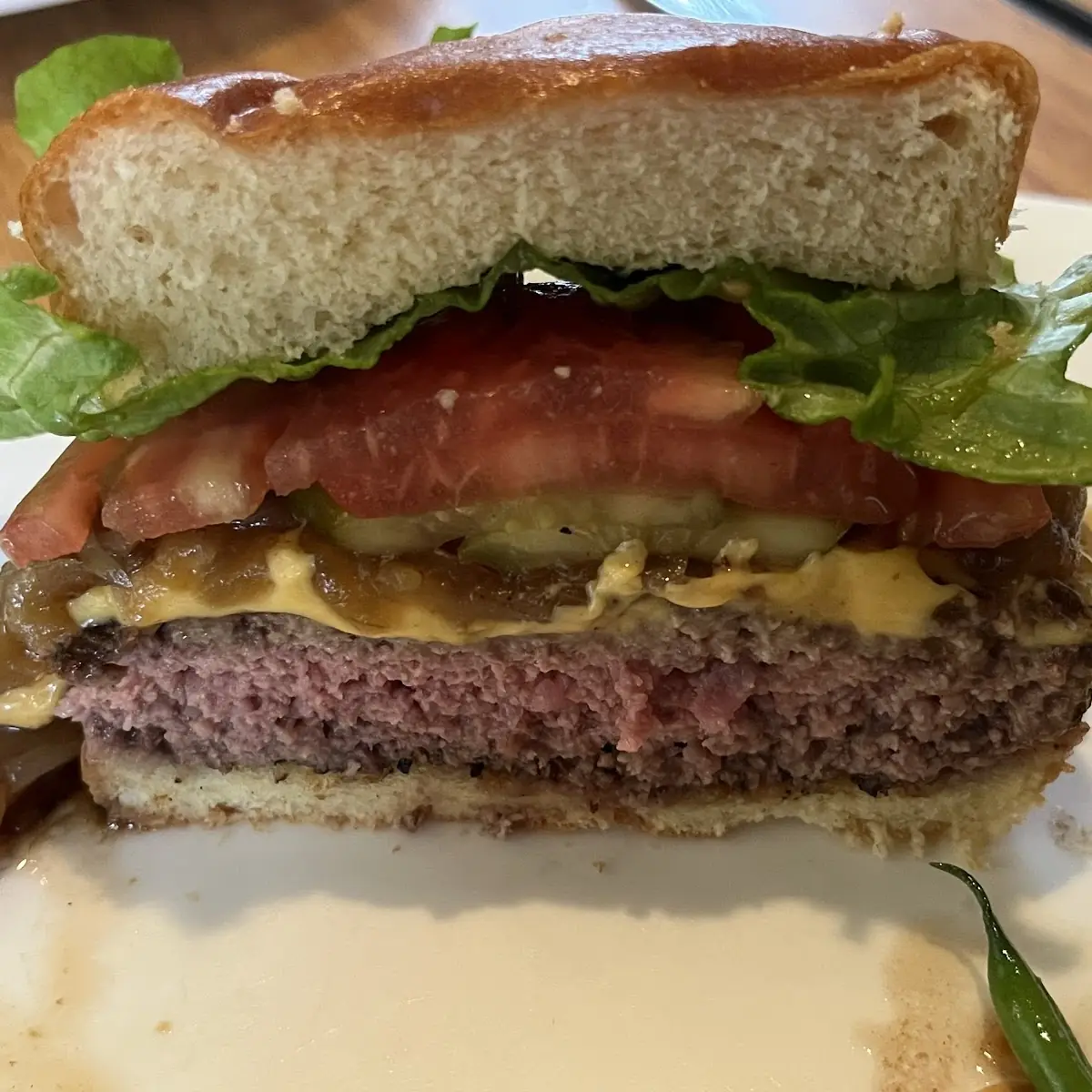 Classic Bacon Cheeseburger
