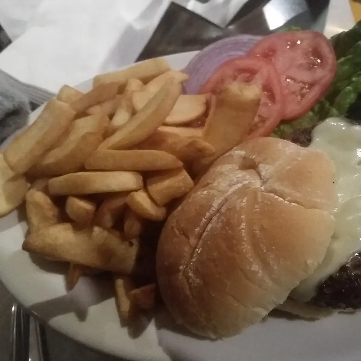 Cronin's Classic Burger