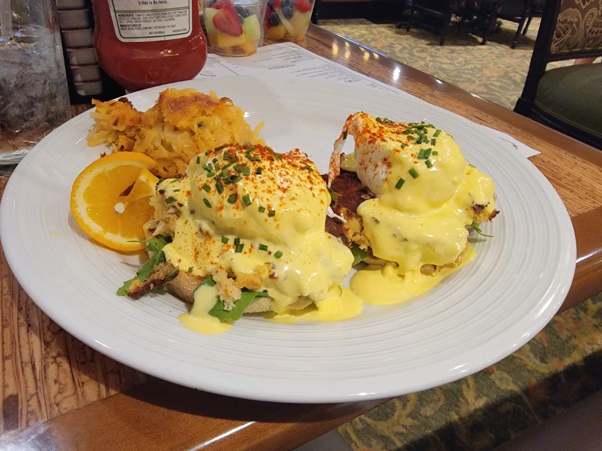 Crab Cake Benedict
