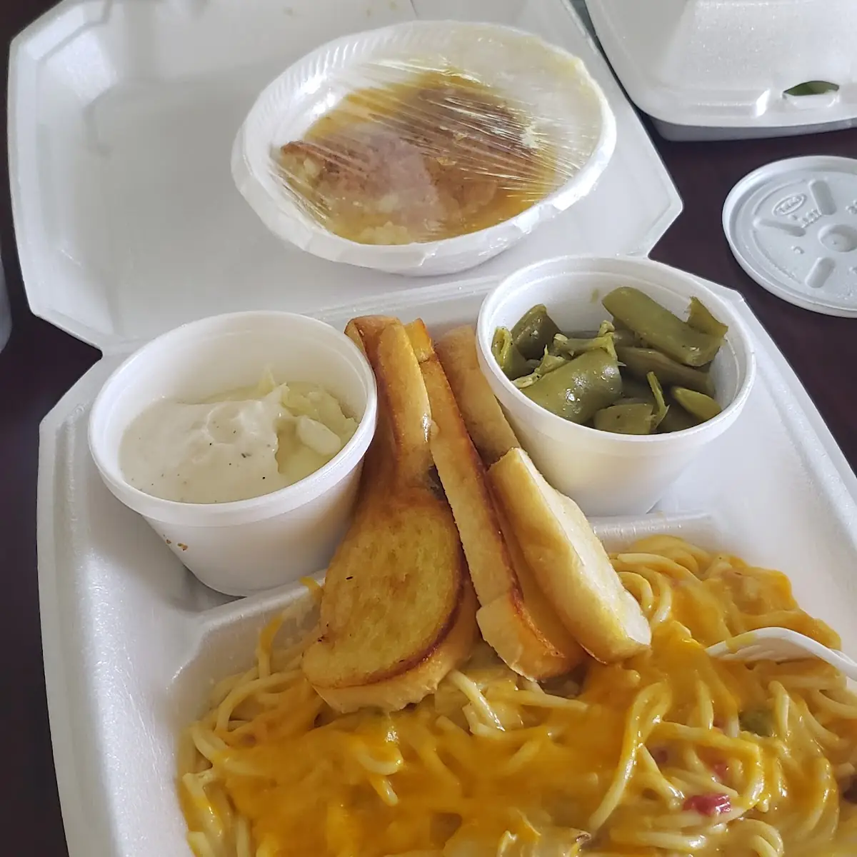 Chicken Spaghetti Toast Green Beans Mashed Potatoes and Gravy