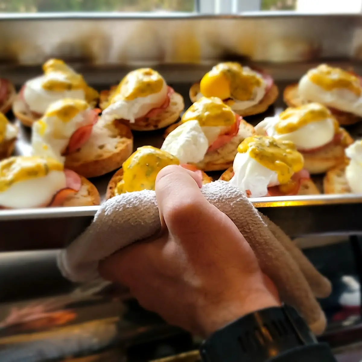 Eggs Benedict