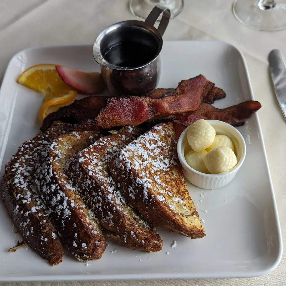 French Toast and Crispy Bacon