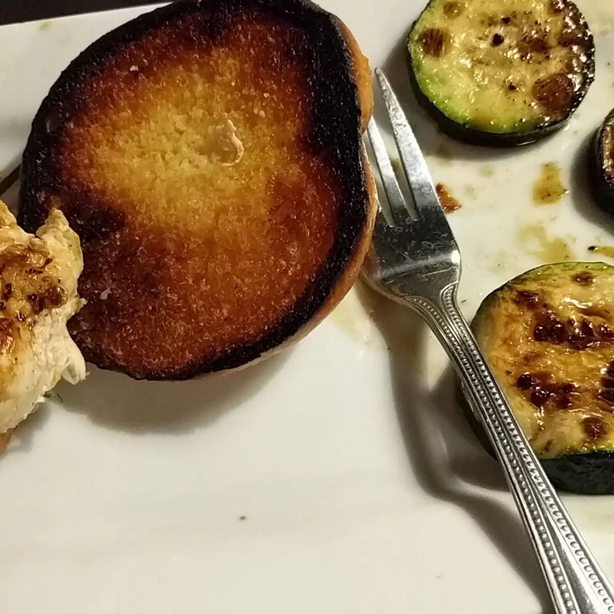 Grilled Chicken Sandwich on Burnt Bread