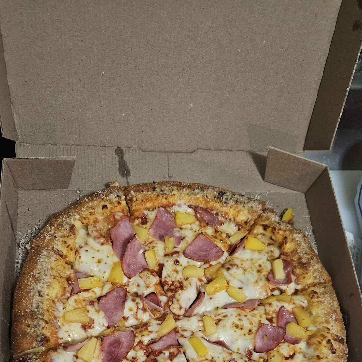 Hawaiian Pizza
