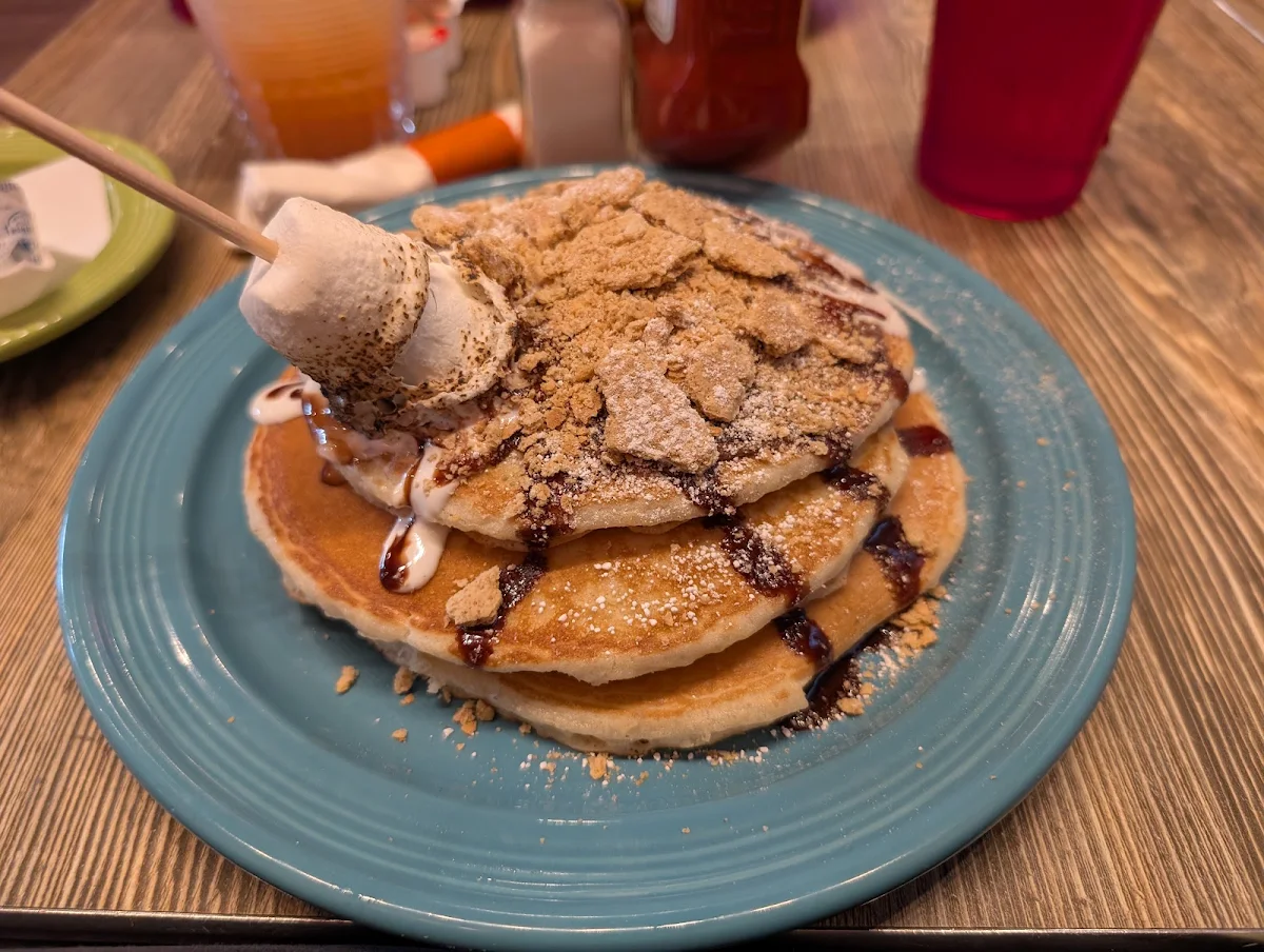 S’Mores Pancakes