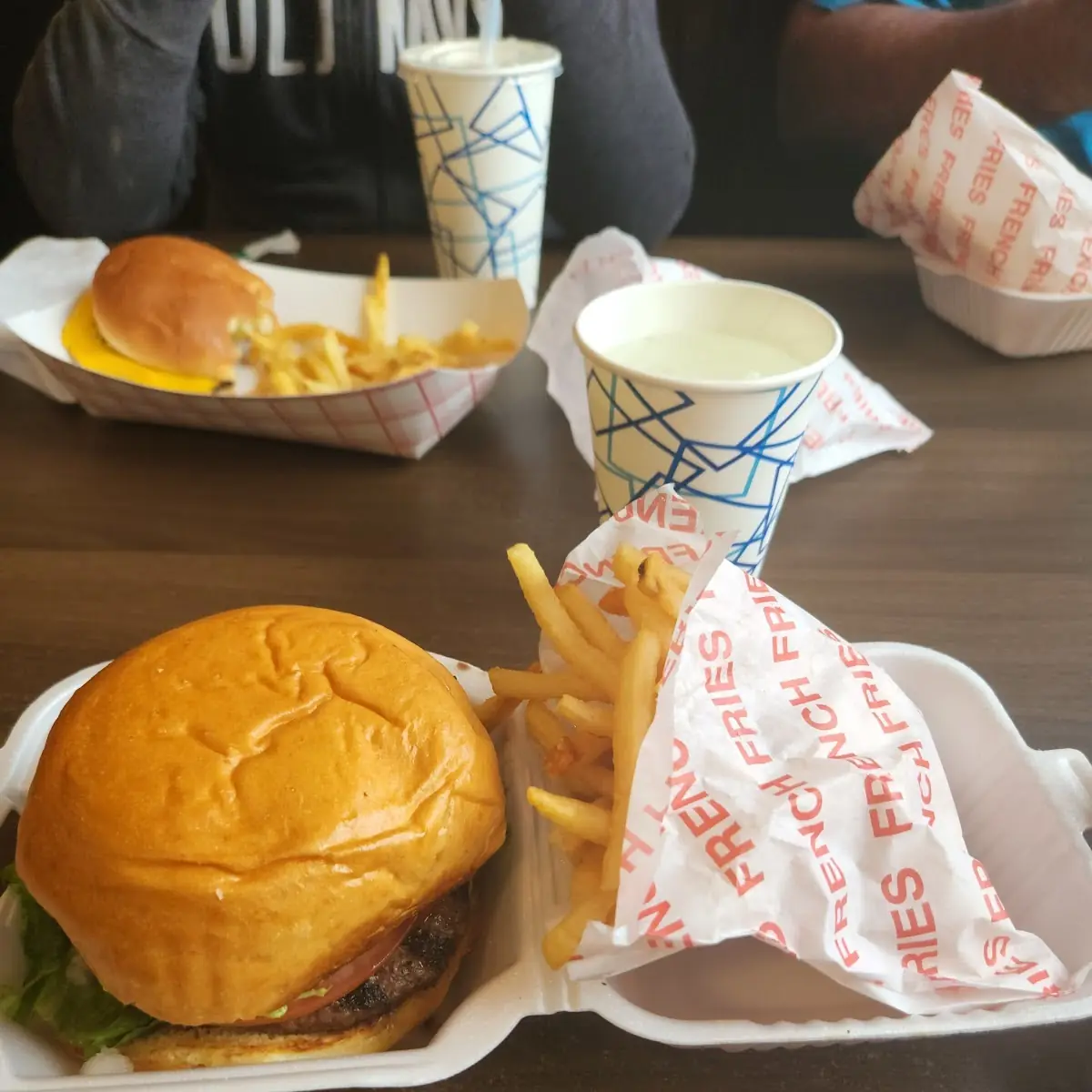 Kids Cheeseburger